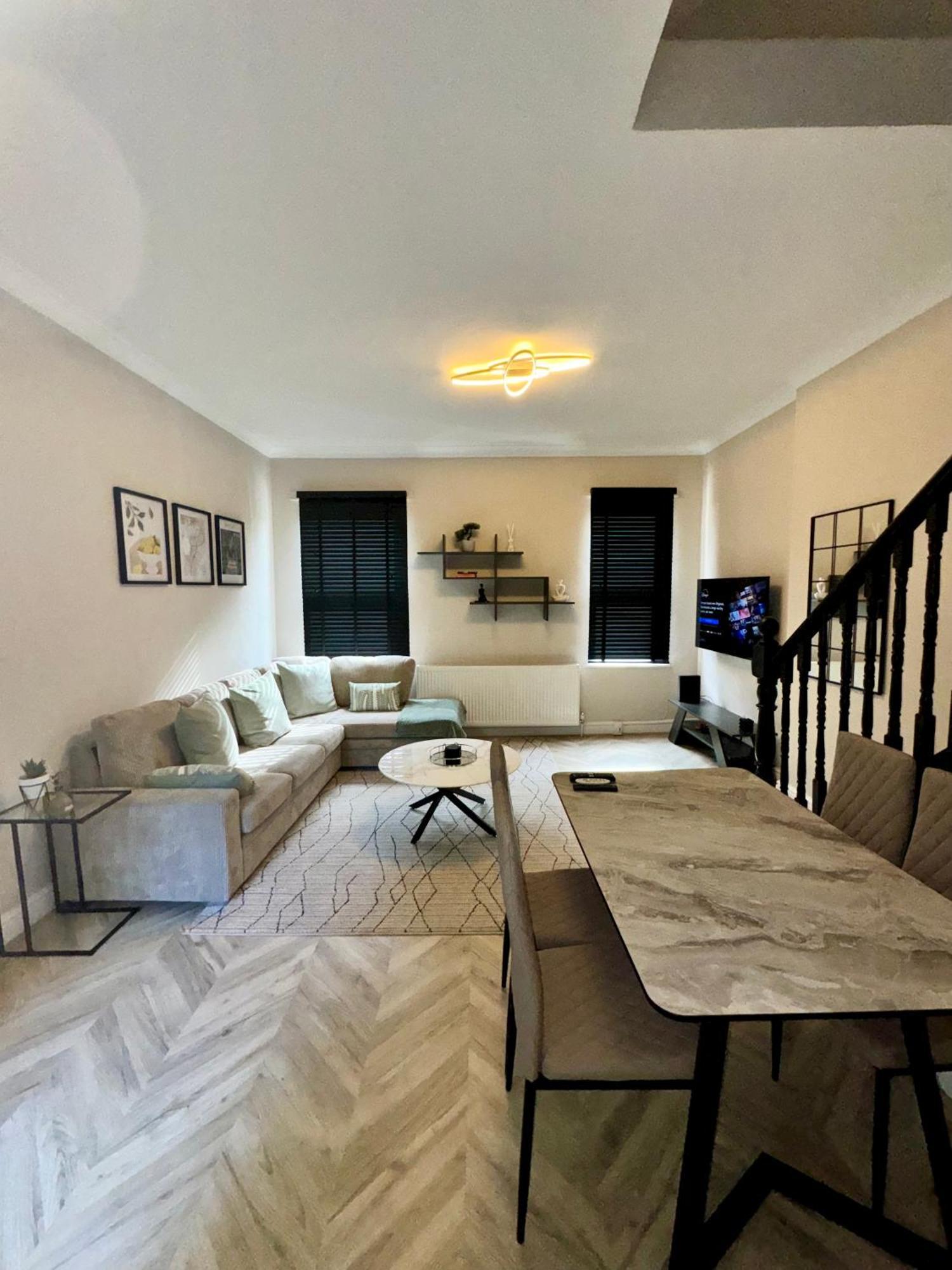Apartamento Park House, Refurbed Modern Interior, Located In Finsbury Park Londres Exterior foto